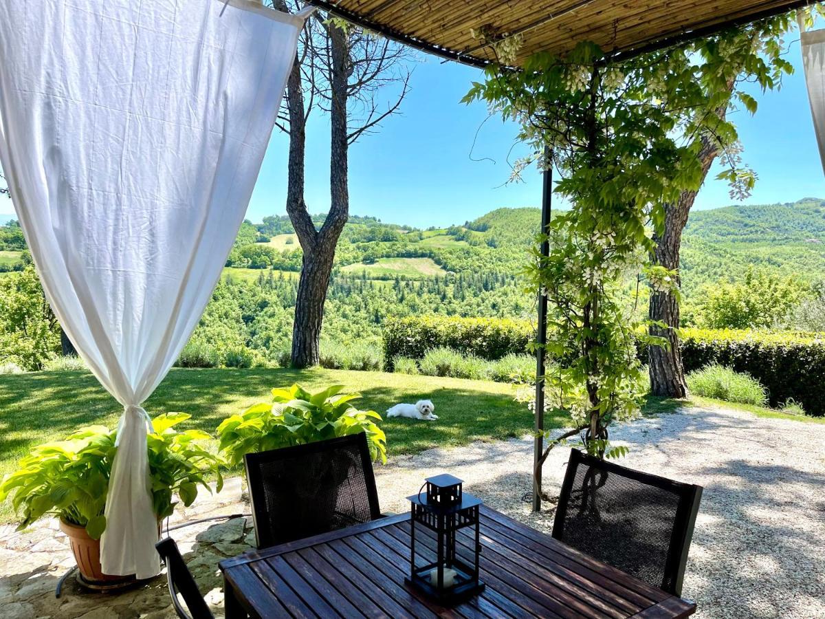La Panoramica Gubbio - Maison De Charme - Casette E Appartamenti Self Catering Per Vacanze Meravigliose! Экстерьер фото